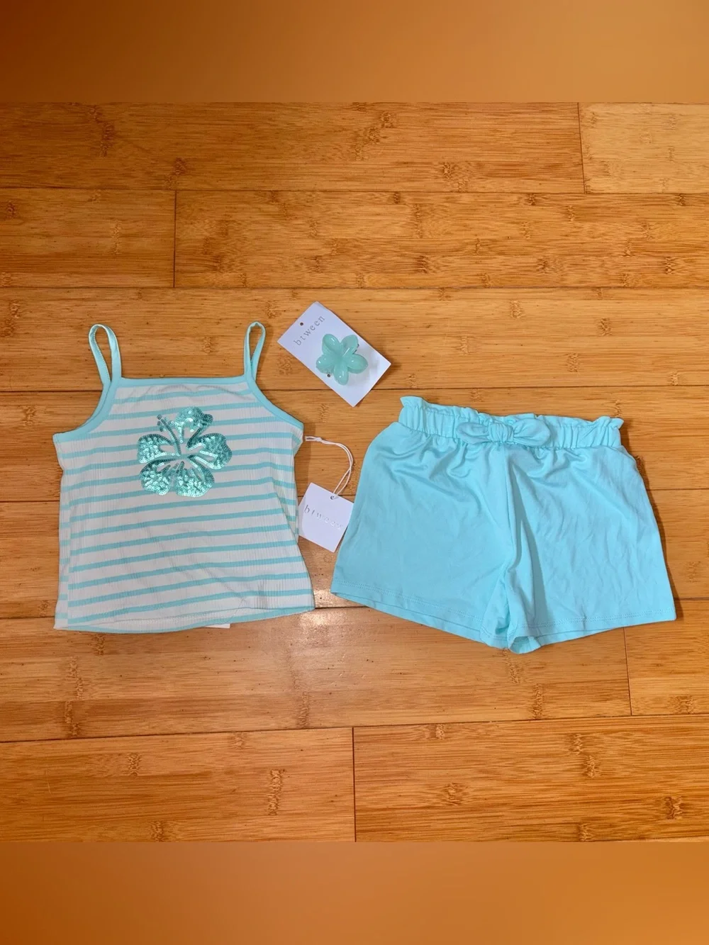 NWT Girl’s Size 5 Outfit - Striped Sequined Flower Tank Top & Pull On Shorts Set